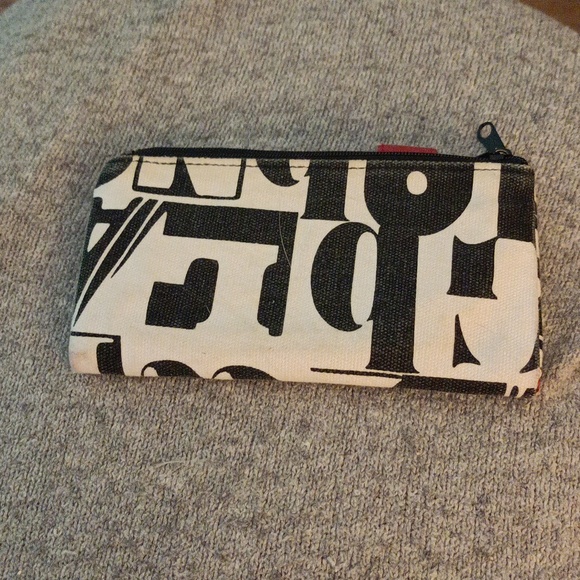 BillaBong Wallet - Picture 2 of 4